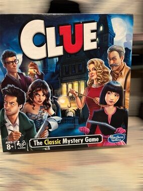 Hasbro CLUE Classic Mystery Game - pieces still in plastic.